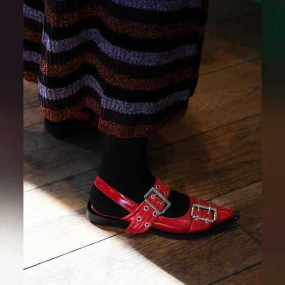 Ganni Chunky Buckle Ballerina Racing Red Slingback Flats / Sandals - Picture 5 of 13